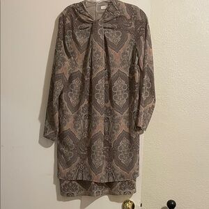 Elegant Paisley Long Sleeve Dress
